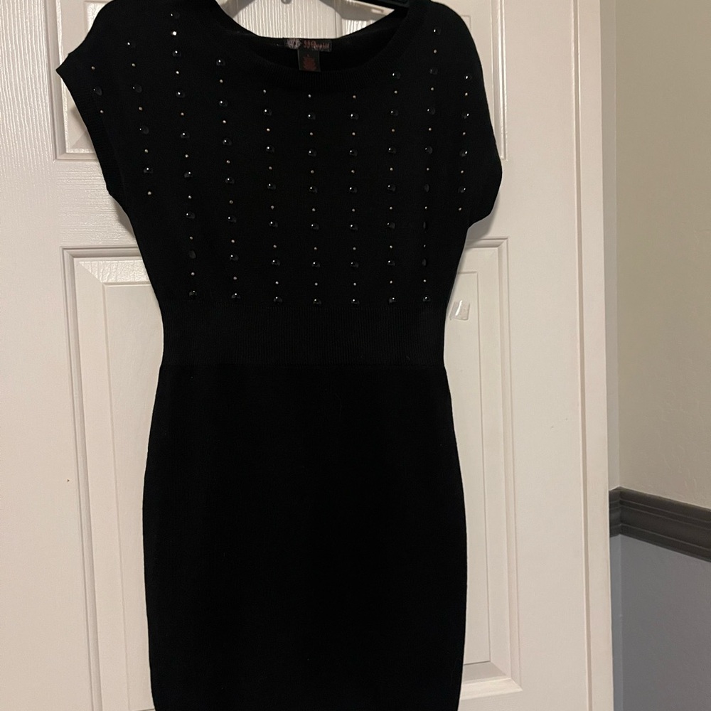 J.J. Basics black dress size LG